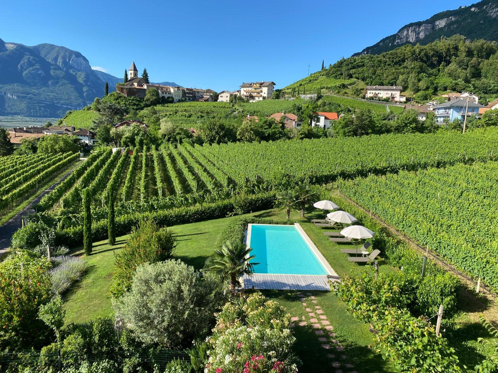 Sonnenhof Tramin - Adults Only Appartement Tramin an der Weinstraße Buitenkant foto
